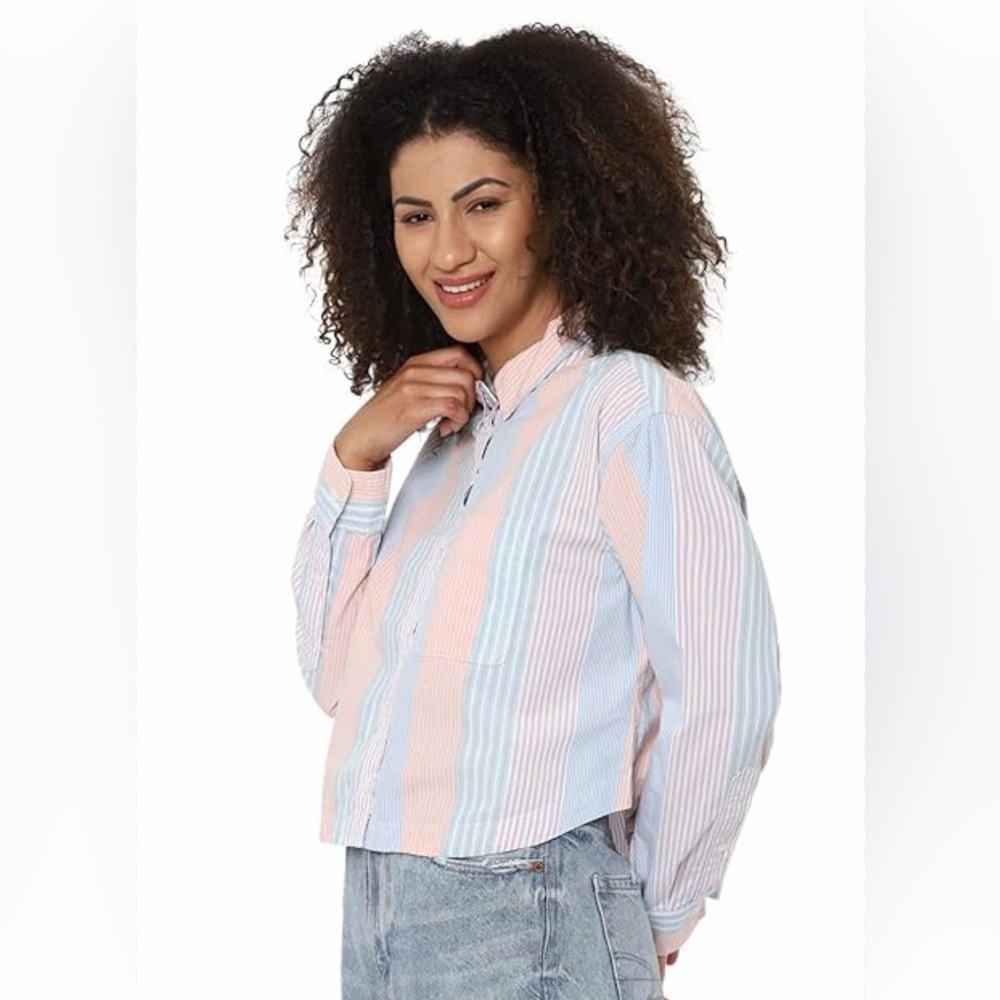 American Eagle 100% cotton button-down shirt, floral pastel, cropped, stripes, S